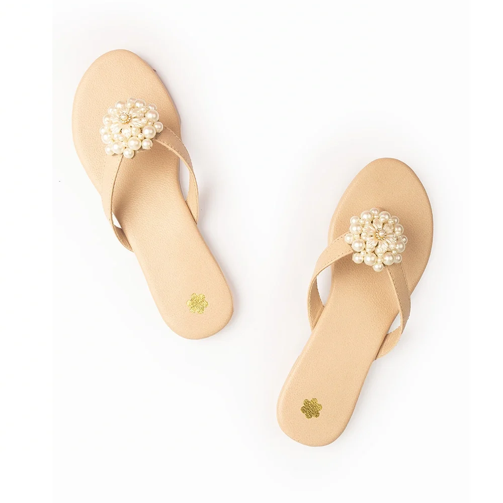 LILA BEIGE