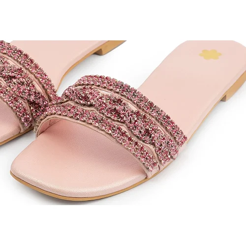 LIZA PINK - Image 3