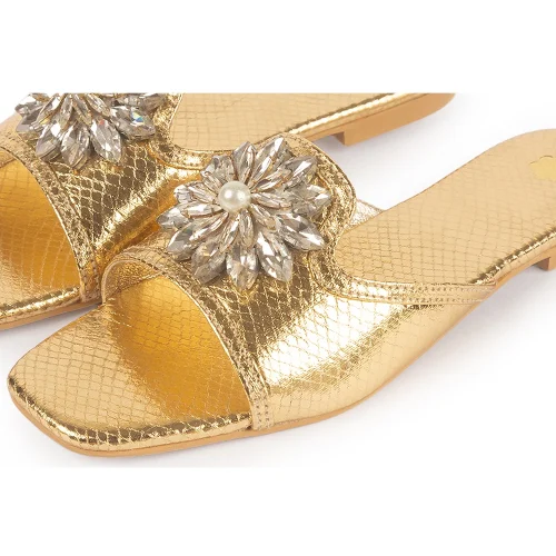 CARI GOLD - Image 2
