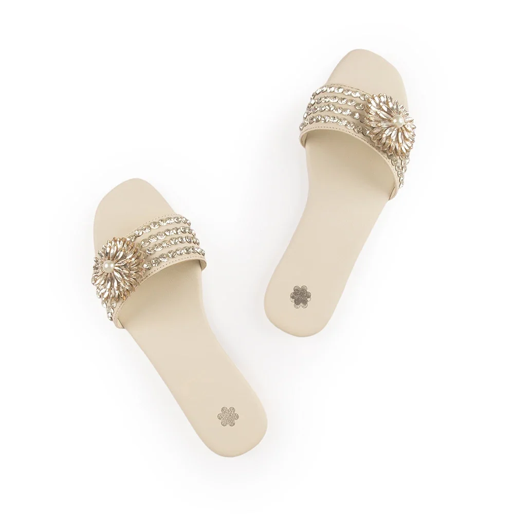 AZZA IVORY