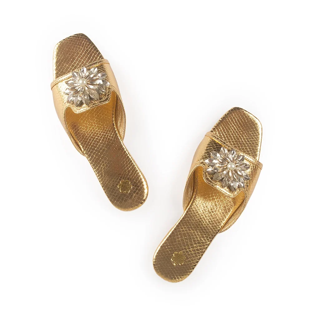 CARI GOLD