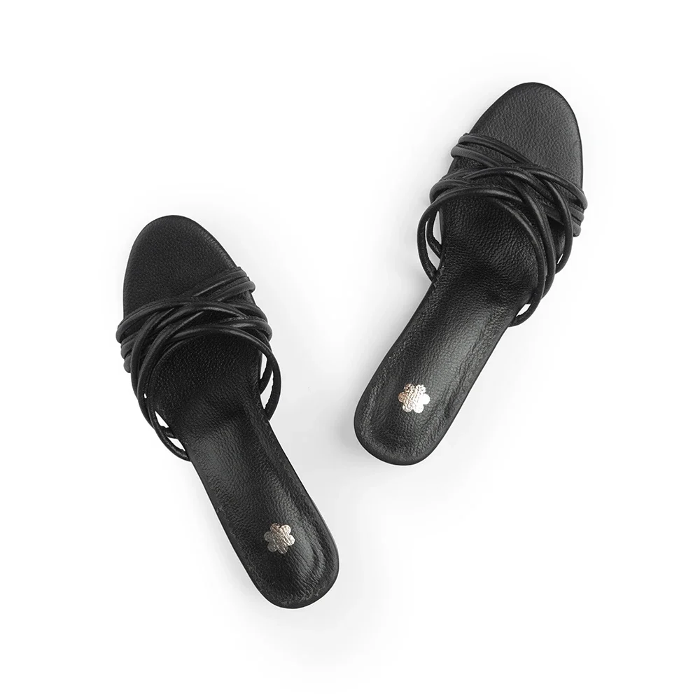 FARA BLACK